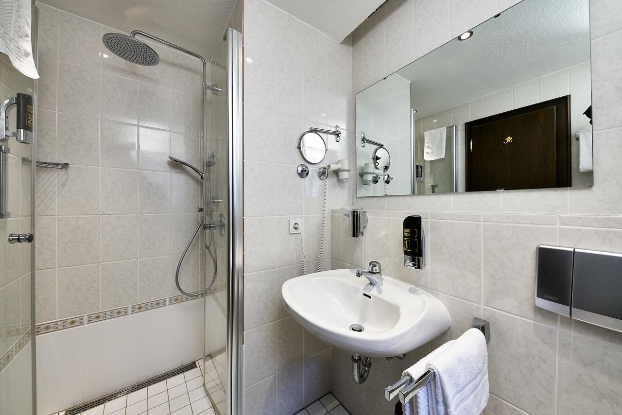 Hotel Zur Post Bernkastel-Kues Ngoại thất bức ảnh